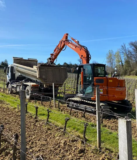 Terrassement, aménagement viticole et assainissement en Dordogne (24)
