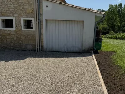 Création d’un parking à MONBADON (33570)